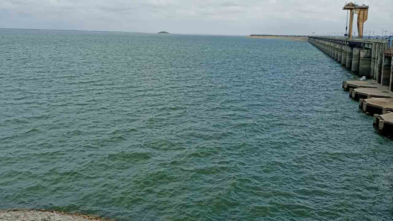 ఎస్సారెస్పీలోకి 4572 క్యూసెక్కుల ఇన్‌ఫ్లో