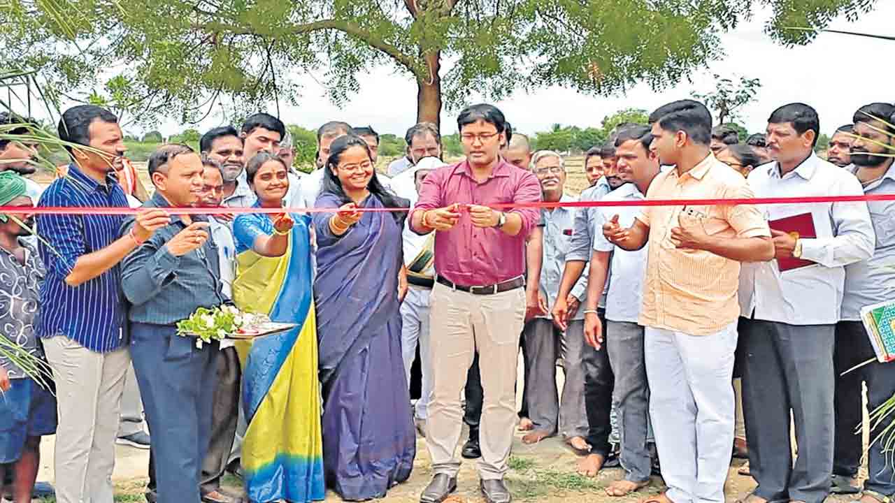 పల్లెలకు మహర్దశ