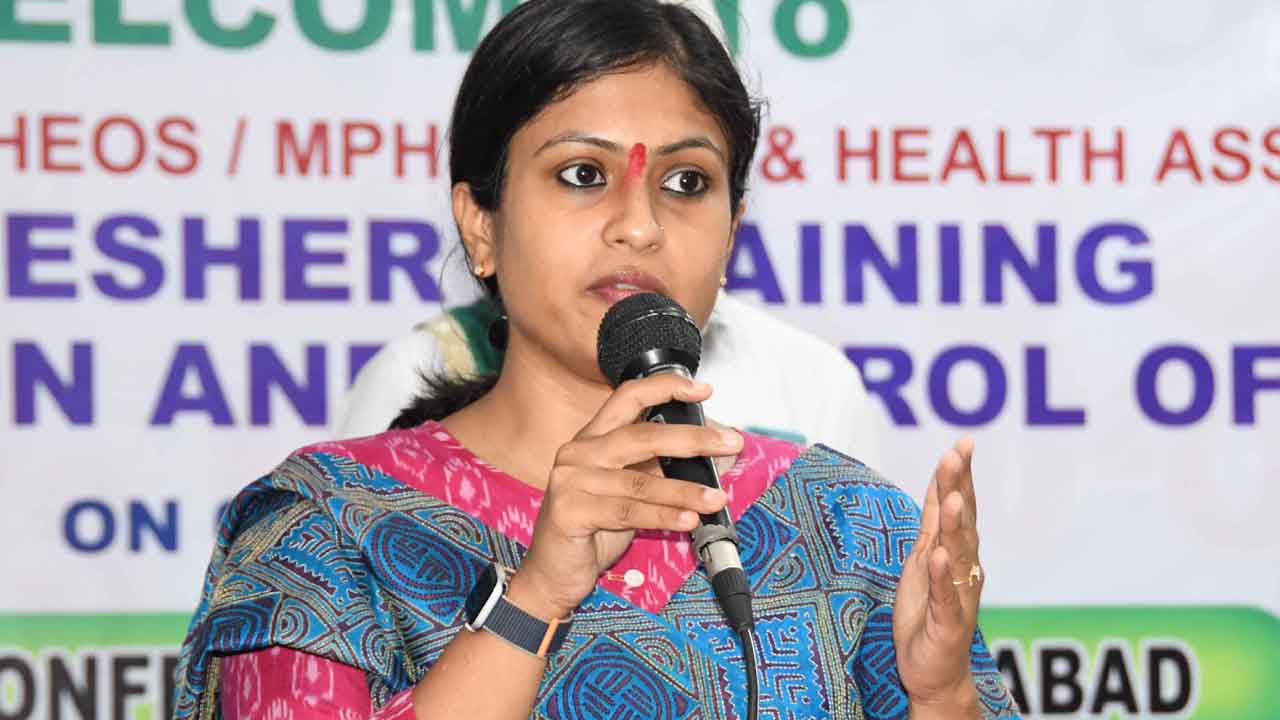 సమన్వయంతో పనిచేయాలి