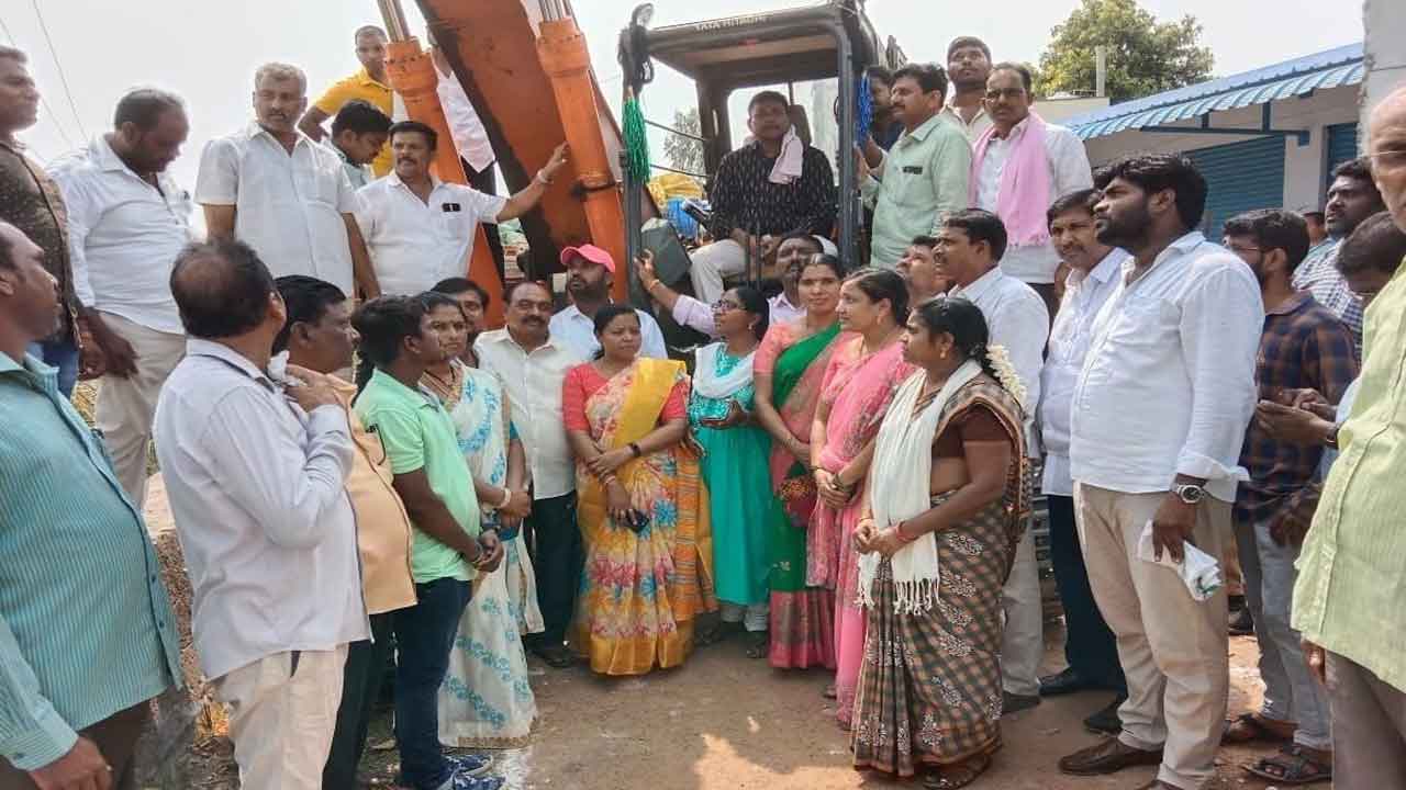 ప్రతి అడుగ ప్రగతి వైపు