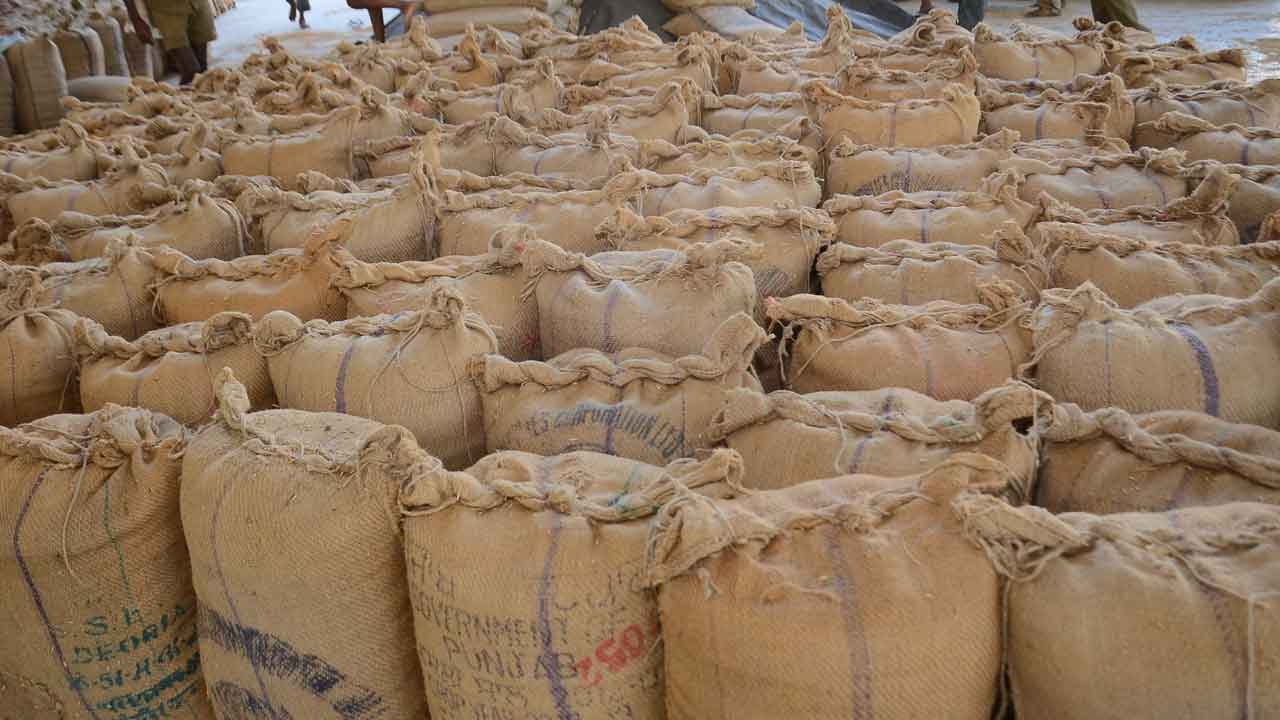 ధాన్యం కొనుగోళ్లు సంపూర్ణం