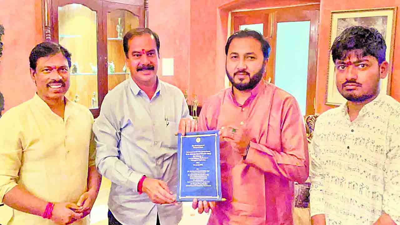 వేడుకలకు రండి