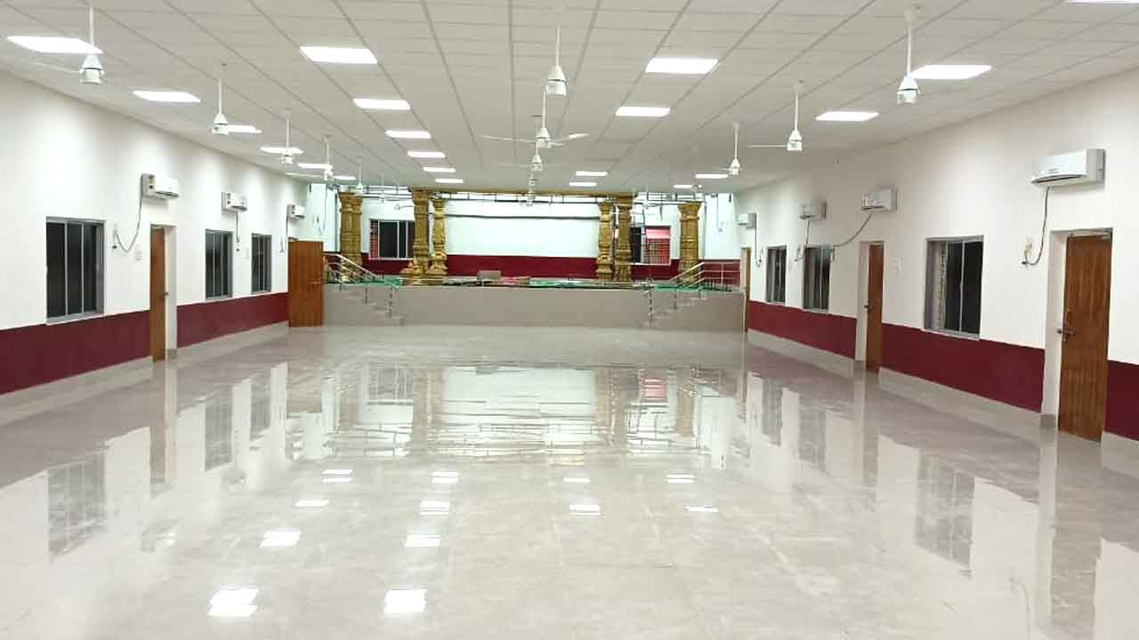 సకల హంగుల.. కమ్యూనిటీ హాలు