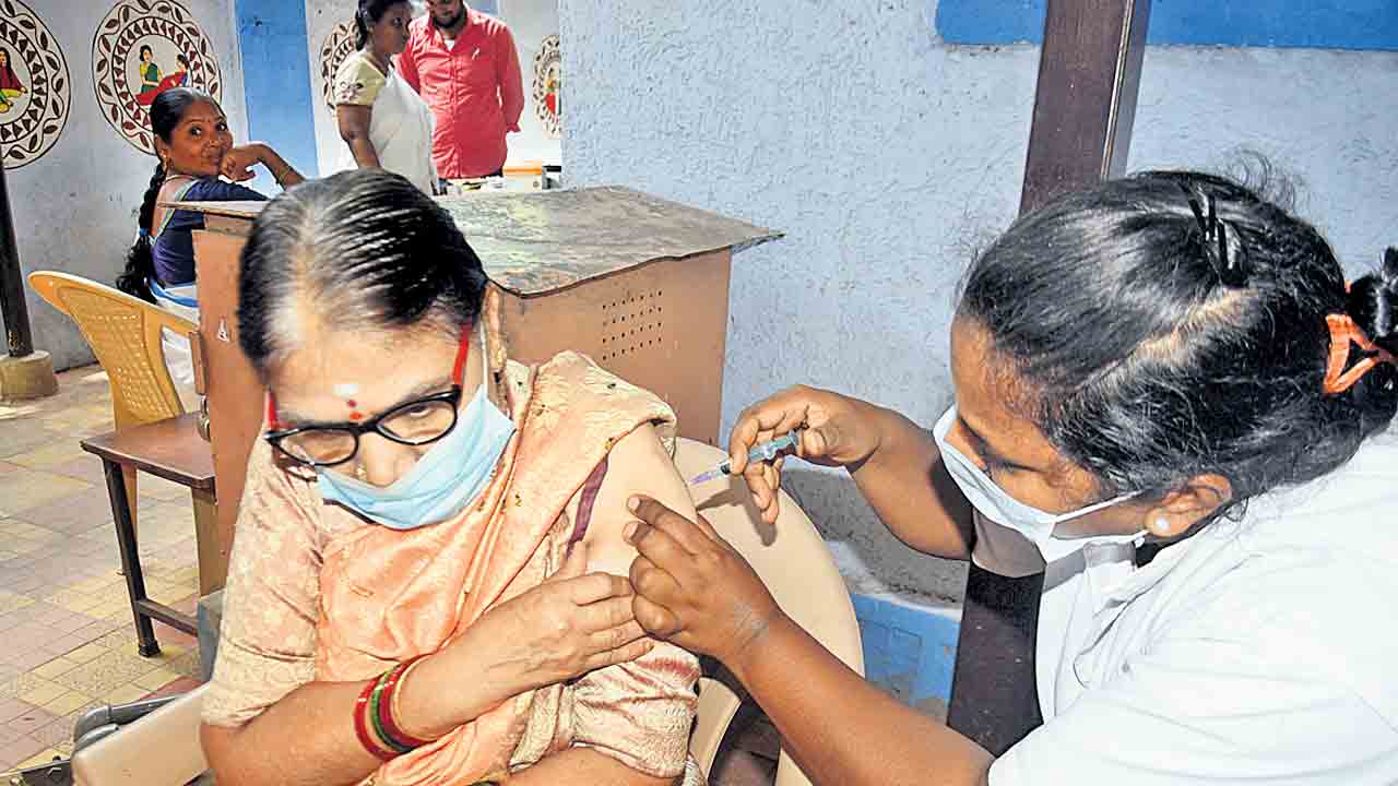 కరోనాపై వైద్య, ఆరోగ్యశాఖ అప్రమత్తం