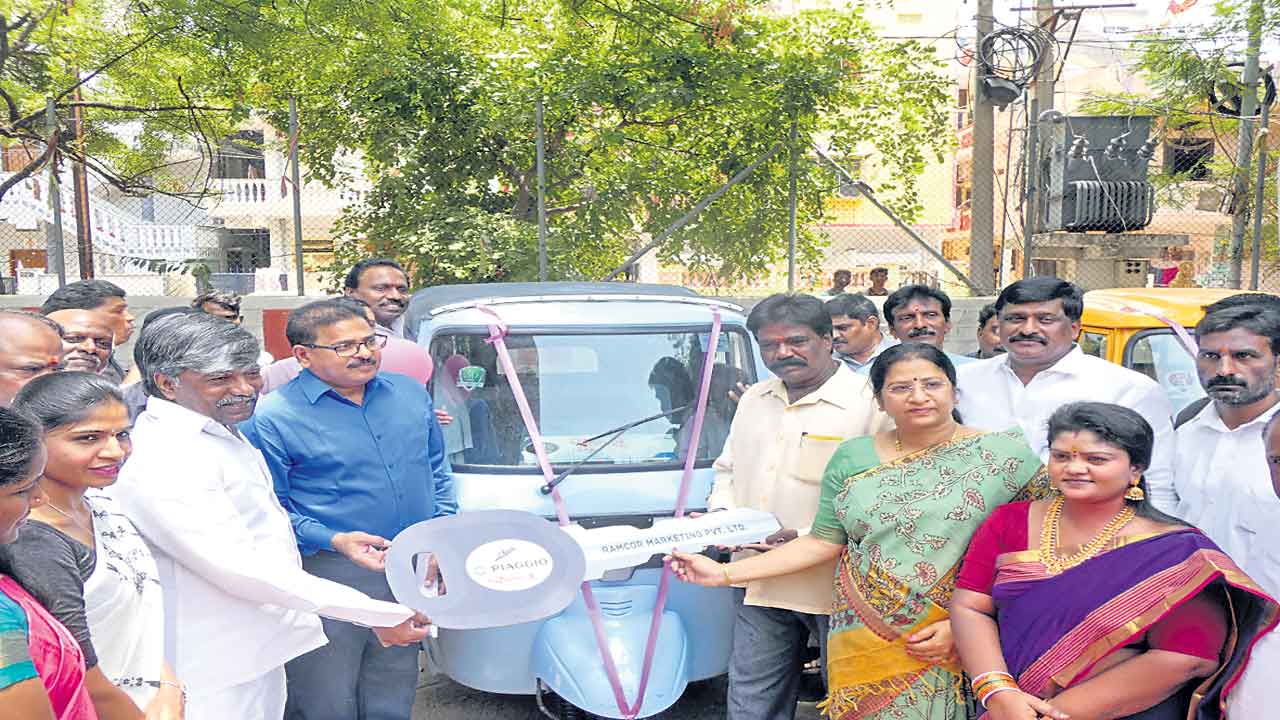 దళితుల ఆర్థికవృద్ధికే..‘దళితబంధు’ చరిత్రాత్మకం