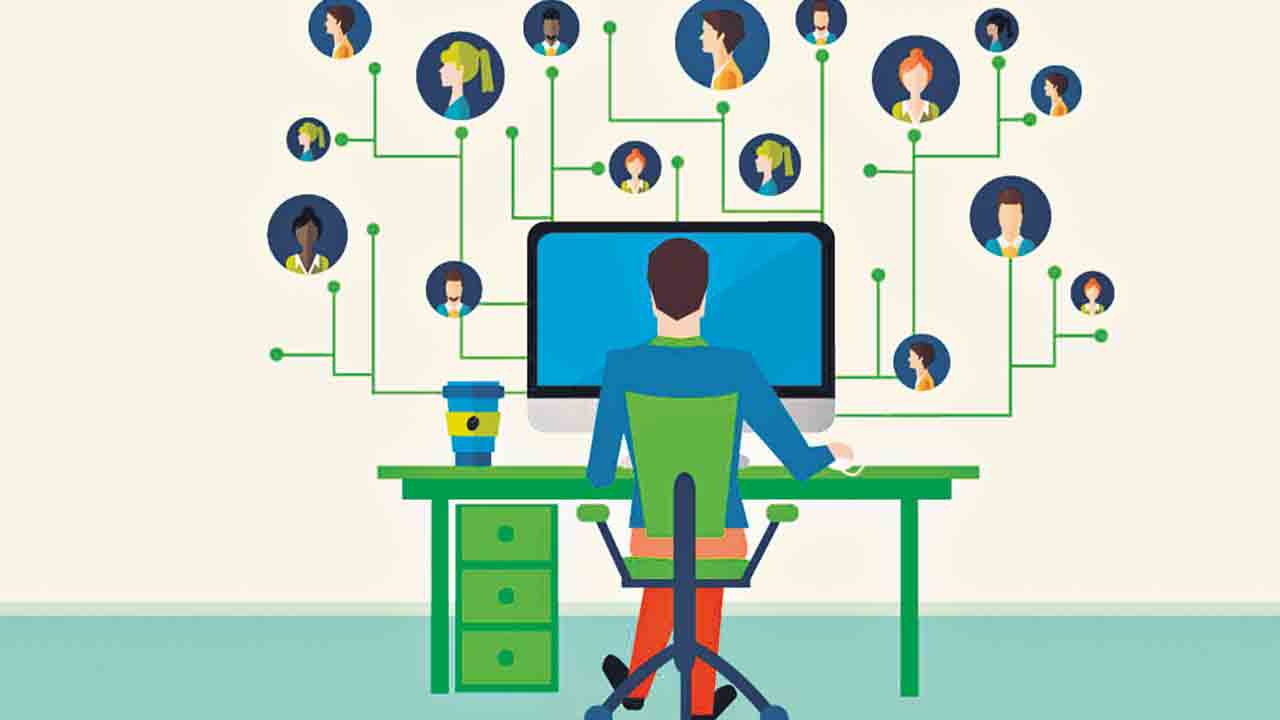 కాల్‌సెంటర్లు తీసేసి.. వర్క్‌ ఫ్రమ్‌ హోం