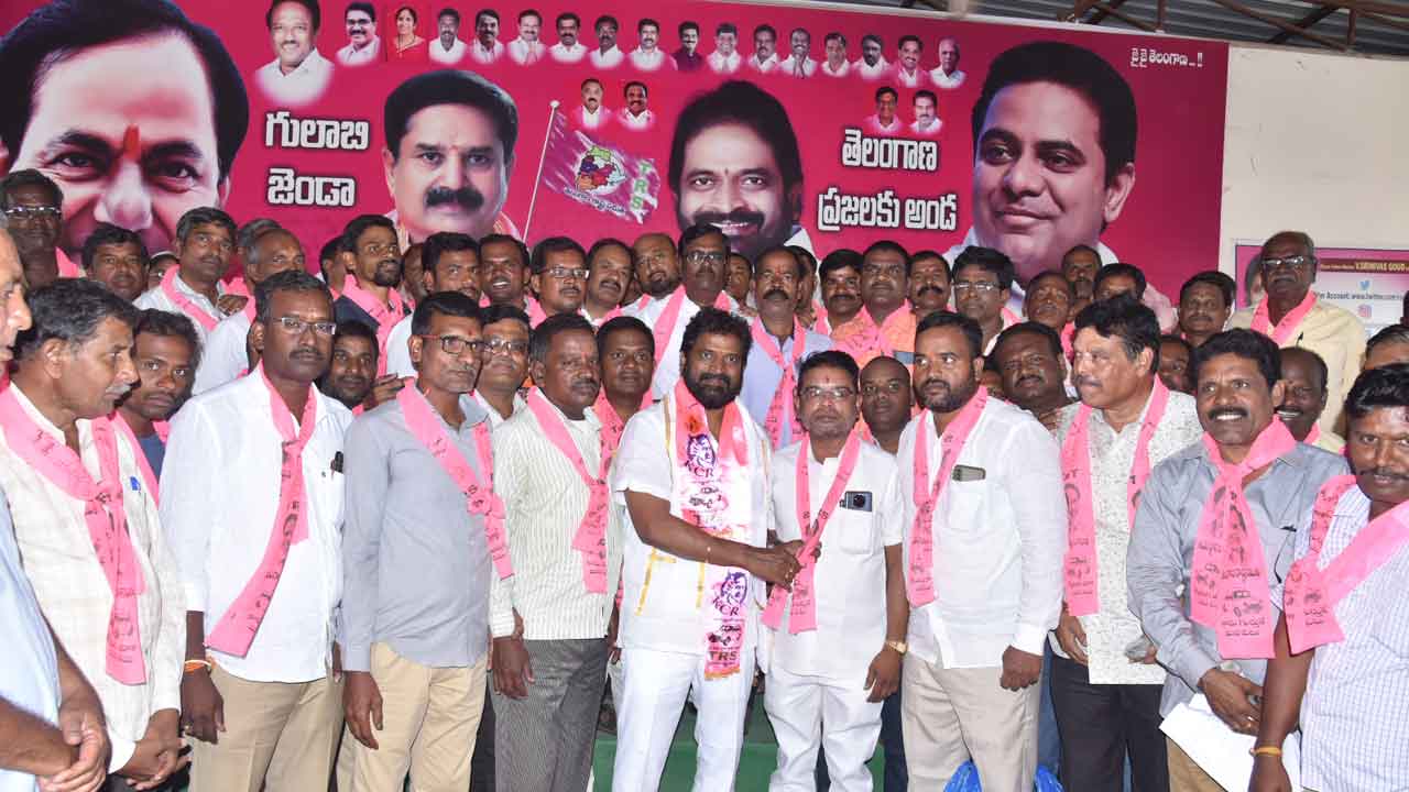 అభివృద్ధిలో పాలుపంచుకుందాం