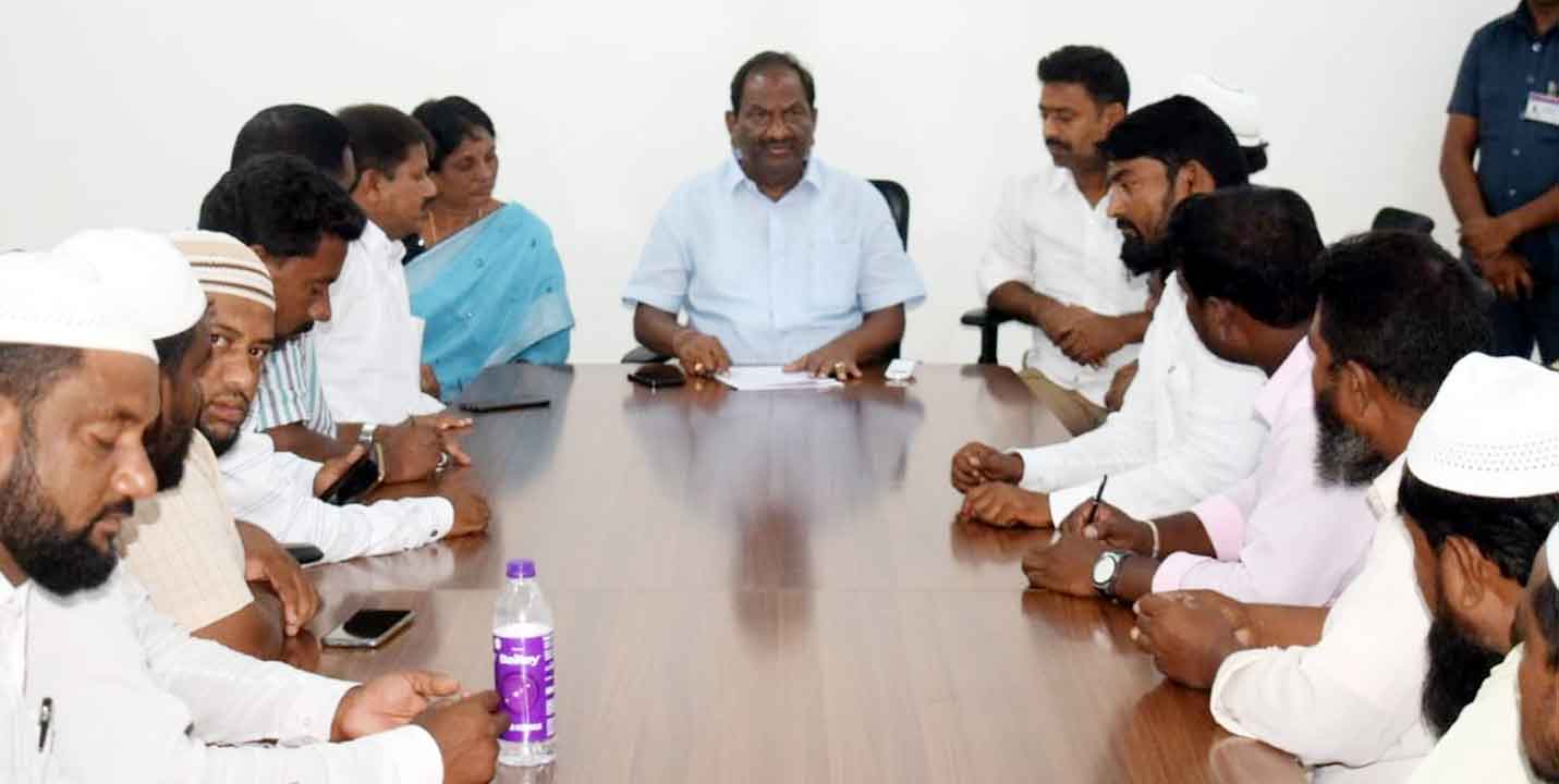 అర్హులకు సంక్షేమ ఫలాలు అందాలి