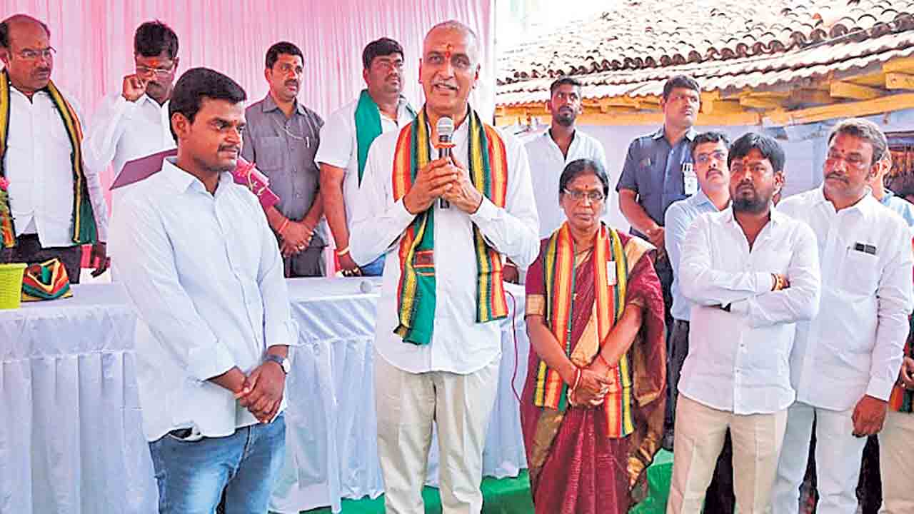 సిద్దిపేట అభివృద్ధికి బాటలు