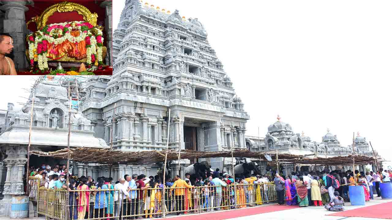 యాదాద్రి క్షేత్రం.. భక్తజన సంద్రం