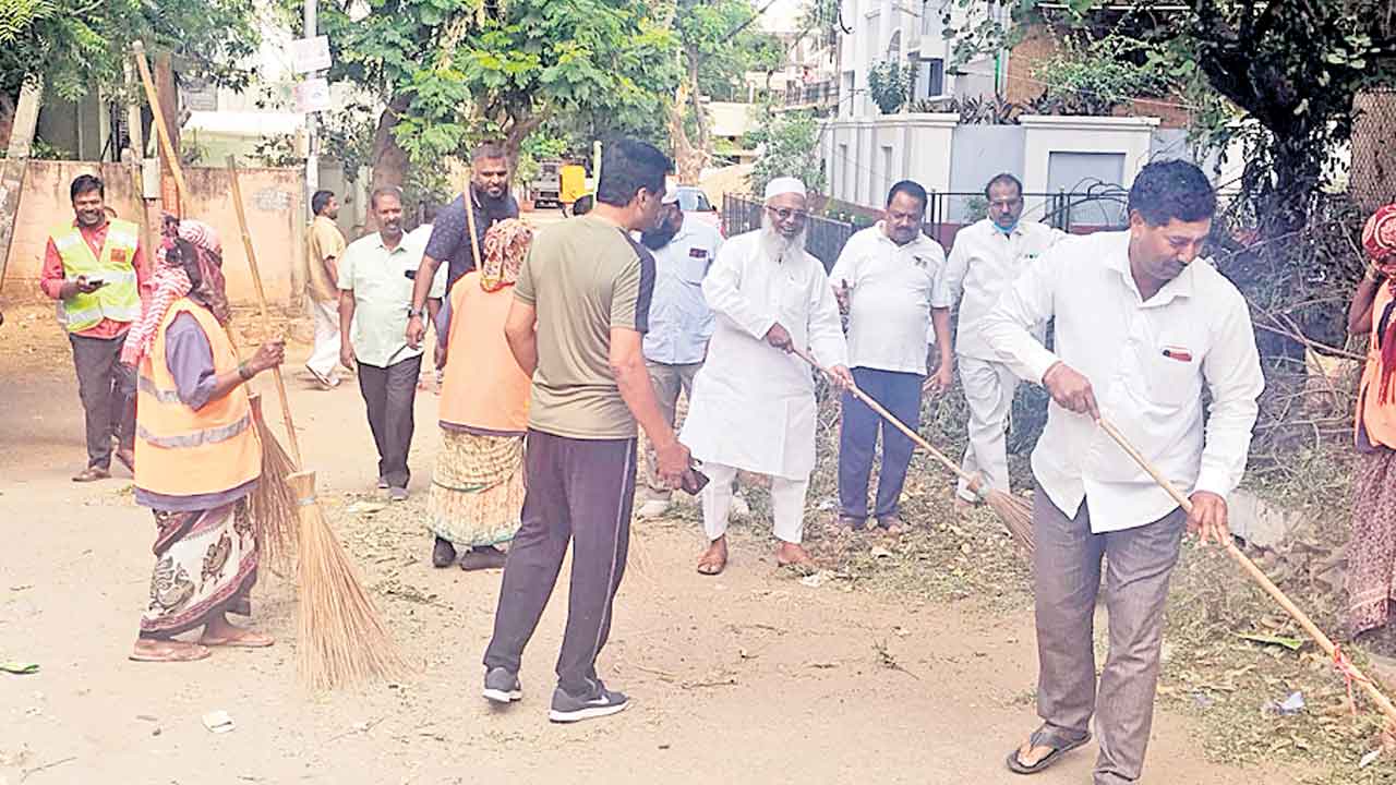 పరిశుభ్రతే లక్ష్యంగా..‘పట్టణ ప్రగతి’
