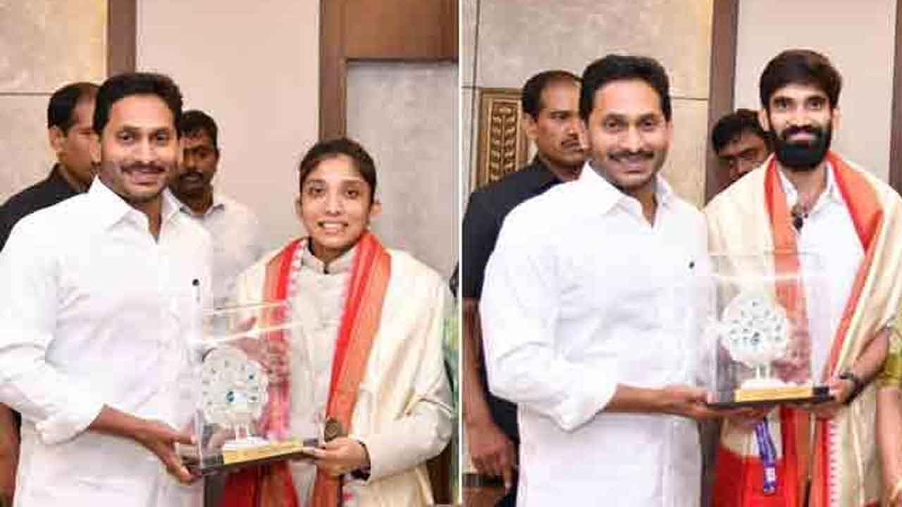 క్రీడాకారులను సన్మానించిన ఏపీ సీఎం జగన్‌
