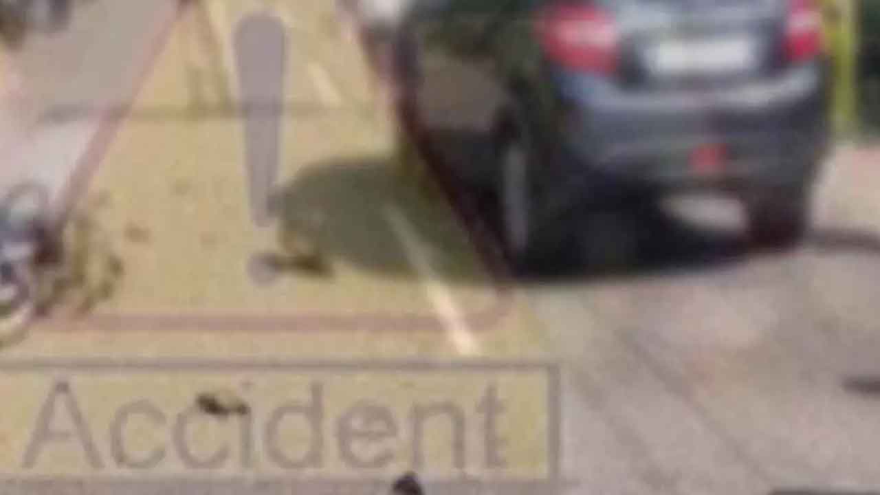 ఏపీలో రోడ్డు ప్రమాదం.. ముగ్గురు యువకులు దుర్మరణం