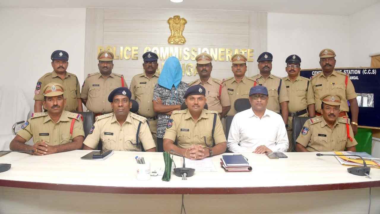 తాళాలు వేసి ఉన్న ఇండ్లే టార్గెట్