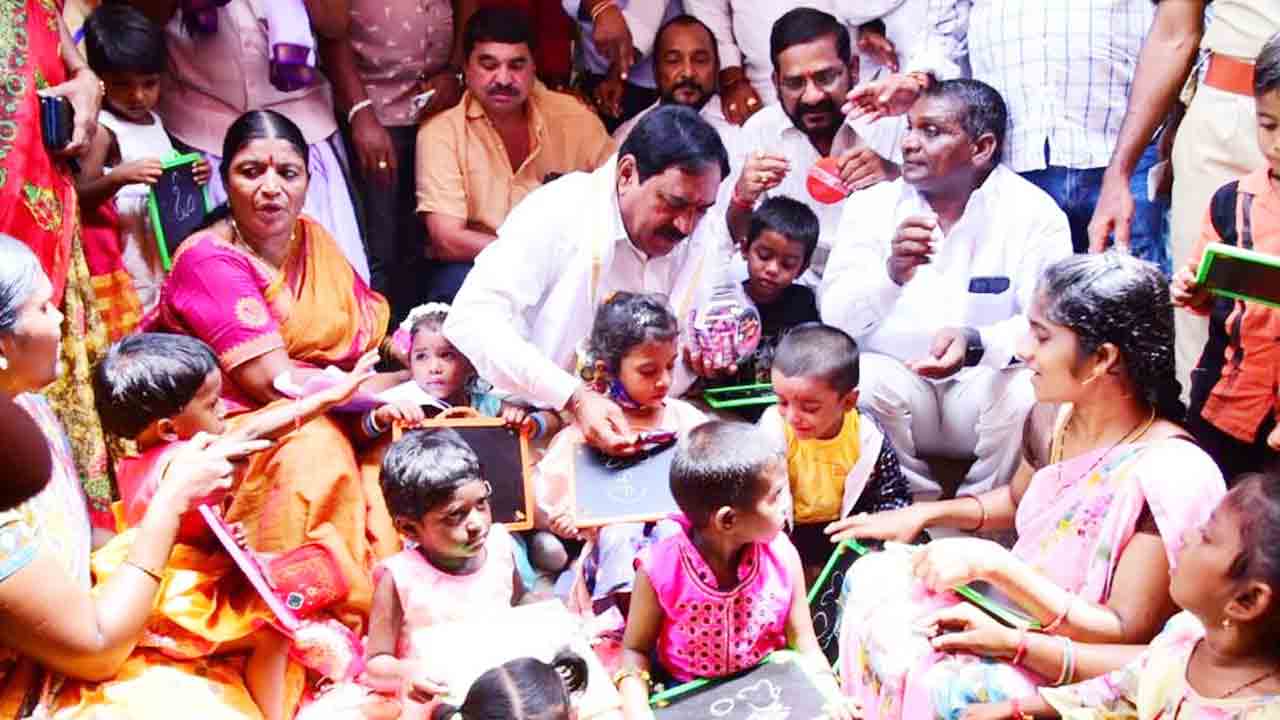 ‘మన ఊరు-మన బడి’తో సర్కారు బడులకు నూతన జవసత్వాలు