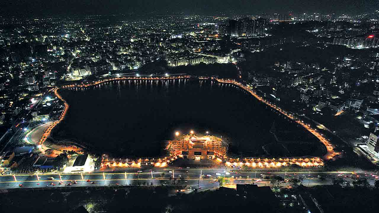 అచ్చెరువొందేలా!