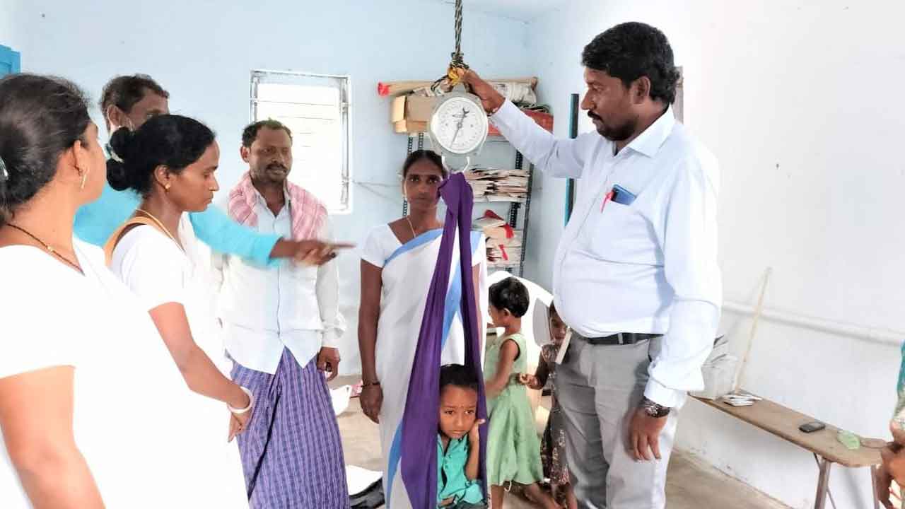 హరితహారంలో భాగస్వాములు కావాలి