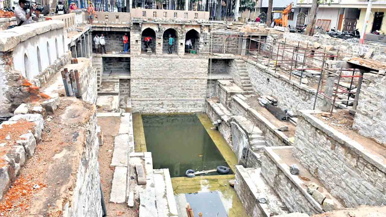 చారిత్రక కట్టడాల పూర్వ వైభవానికి కృషి