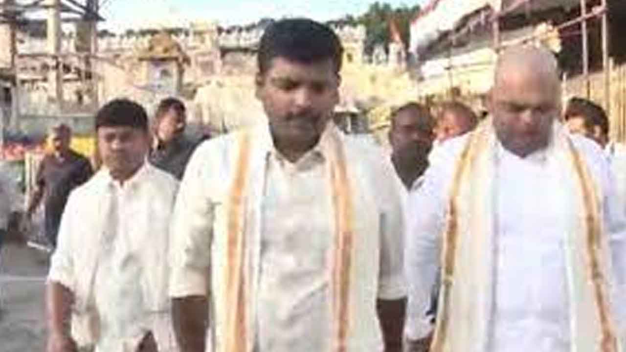 పరిశ్రమల అభివృద్ధితో ఉపాధి అవకాశాలు: ఏపీ మంత్రి