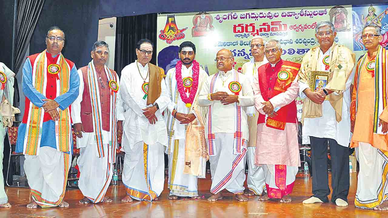 శతావధానం స్ఫూర్తిదాయకం