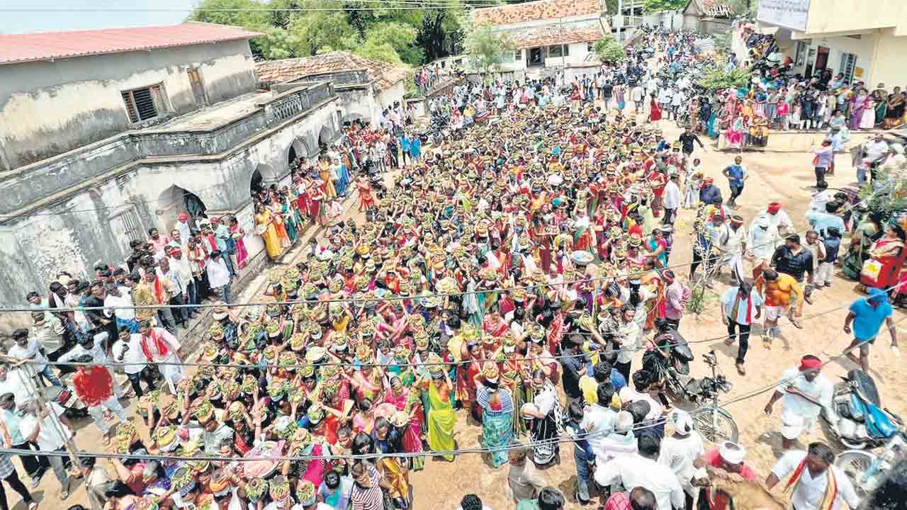 బో‘నమో’ పోచమ్మ