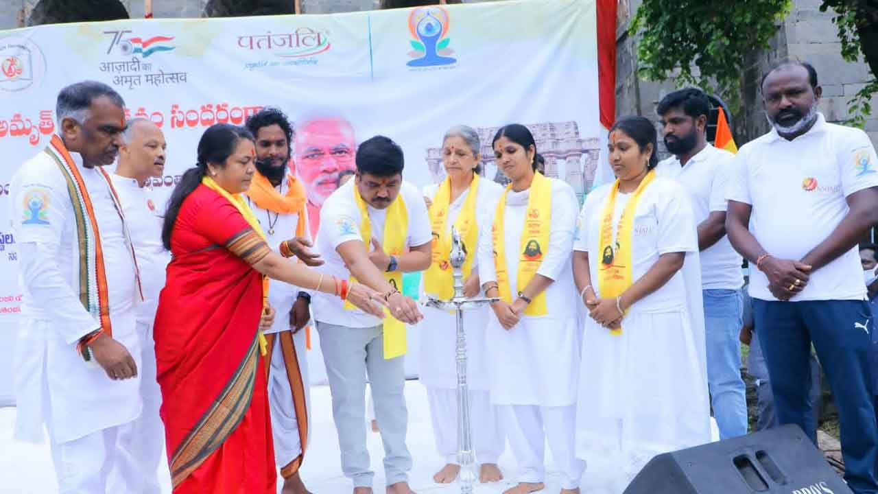 ఆరోగ్య సంజీవని యోగా