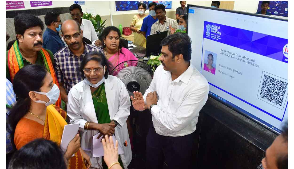 ఏపీ వైద్యాధికారులపై కేంద్ర మంత్రి ఫైర్‌