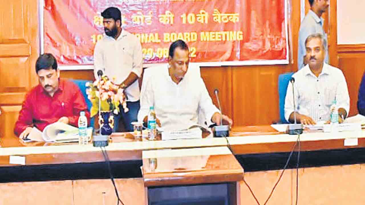 వెంటనే కొత్త డిస్పెన్సరీల ఏర్పాటు