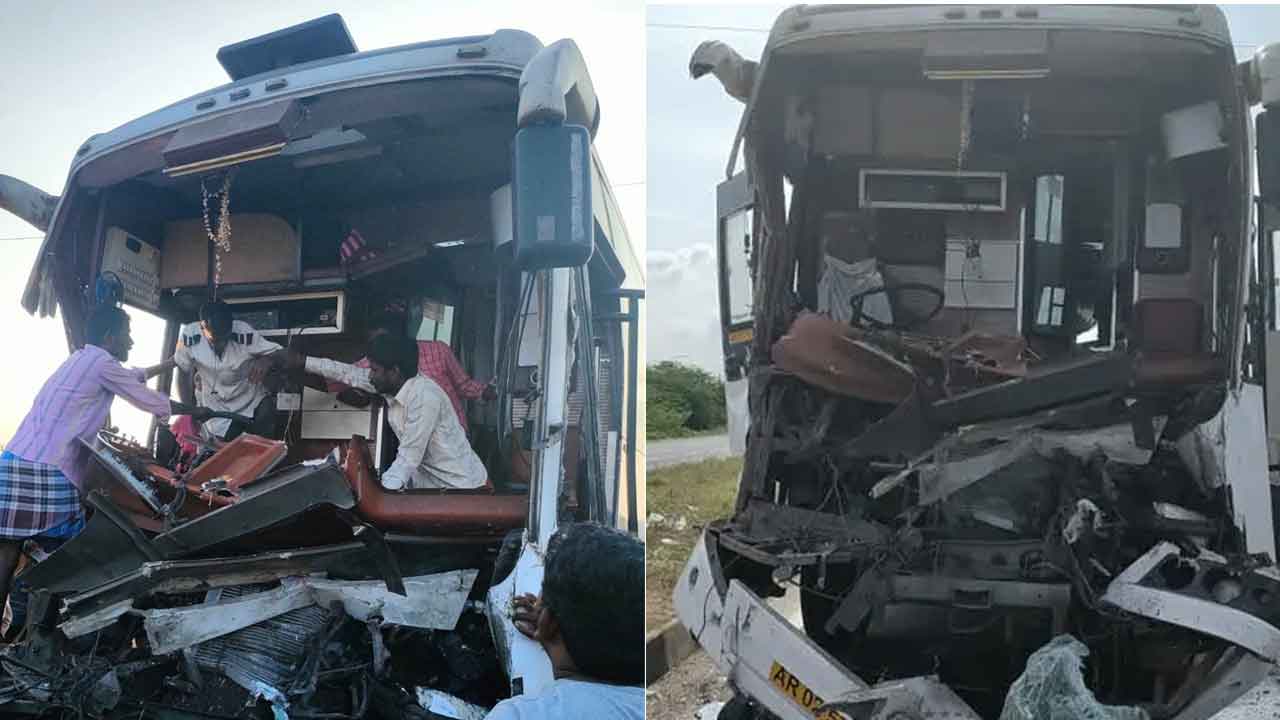 ప్రైవేట్‌ బస్సు, లారీ ఢీ.. ప్రయాణికులకు గాయాలు