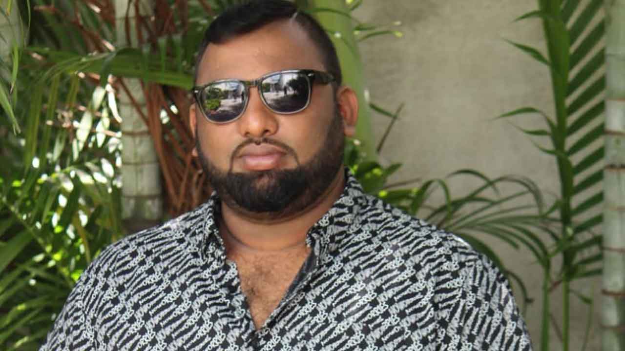 మహిళలను వేధించిన ఇద్దరు అరెస్ట్‌