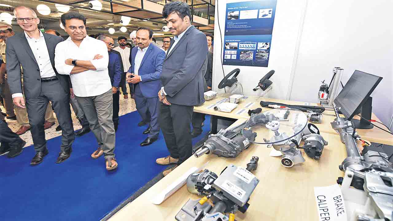 మతకల్లోలాలు మచ్చుకైనా లేవు