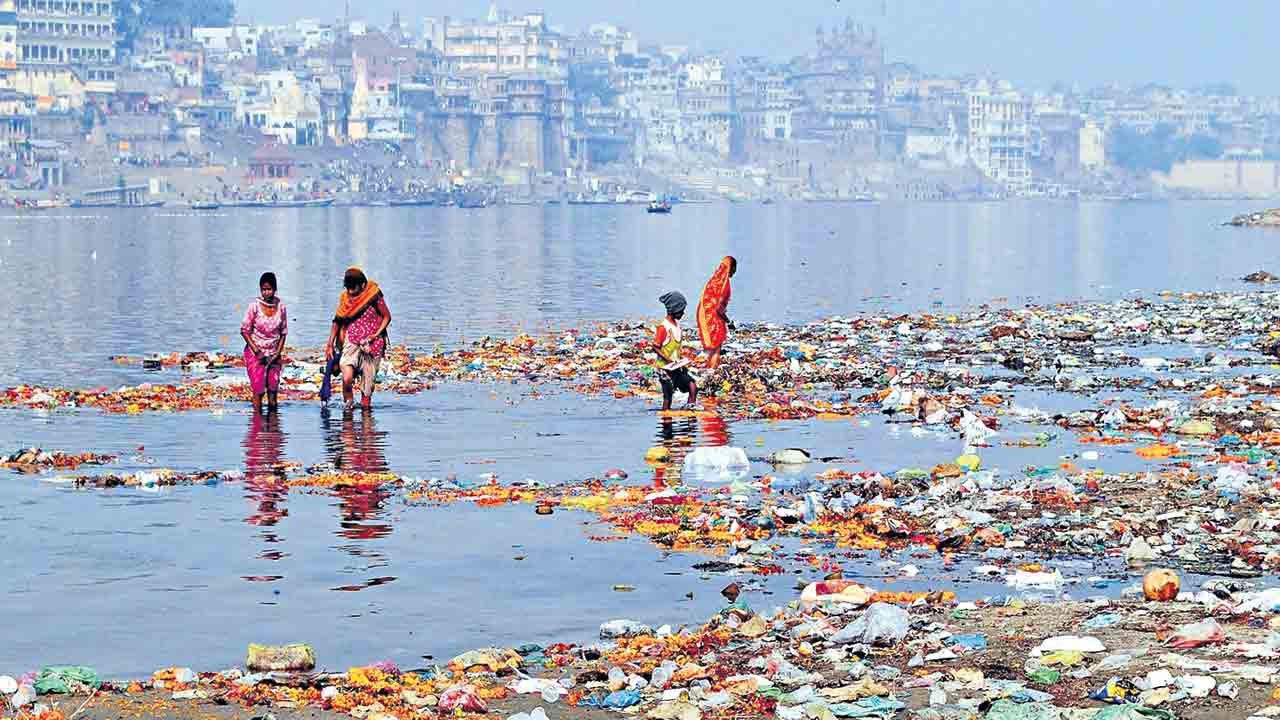 నదుల్లో విషం!
