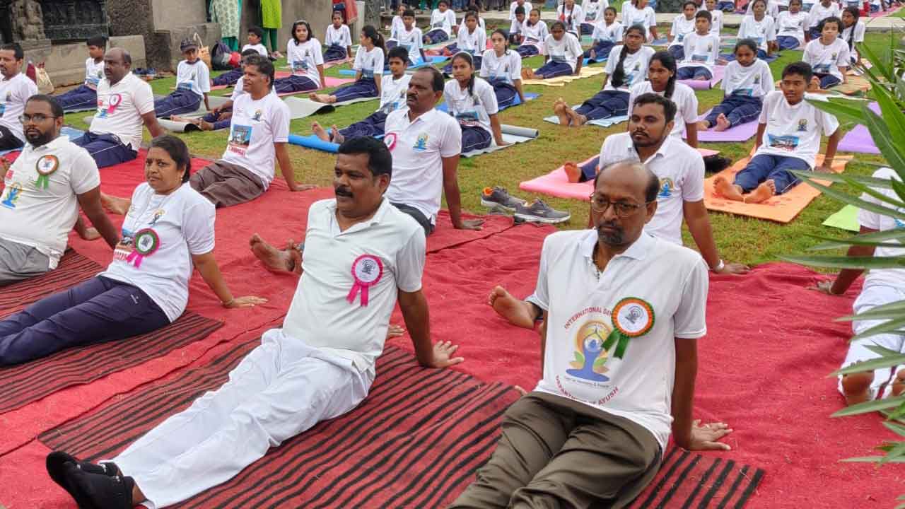 యోగాతో సంపూర్ణ ఆరోగ్యం
