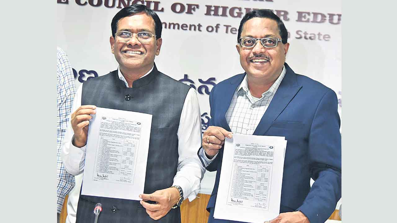 సెల్ఫీతో ‘దోస్‌’్త దరఖాస్తు