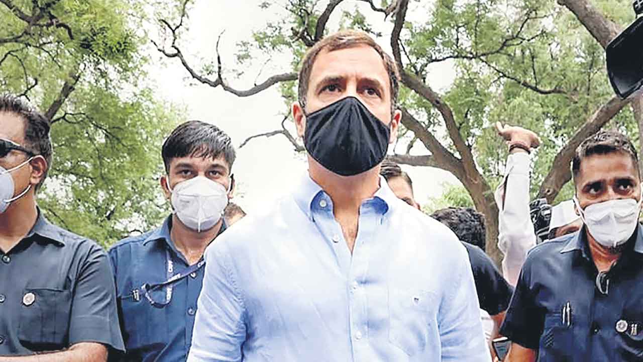 రాహుల్‌కు ఈడీ 10 గంటలపాటు ప్రశ్నలు