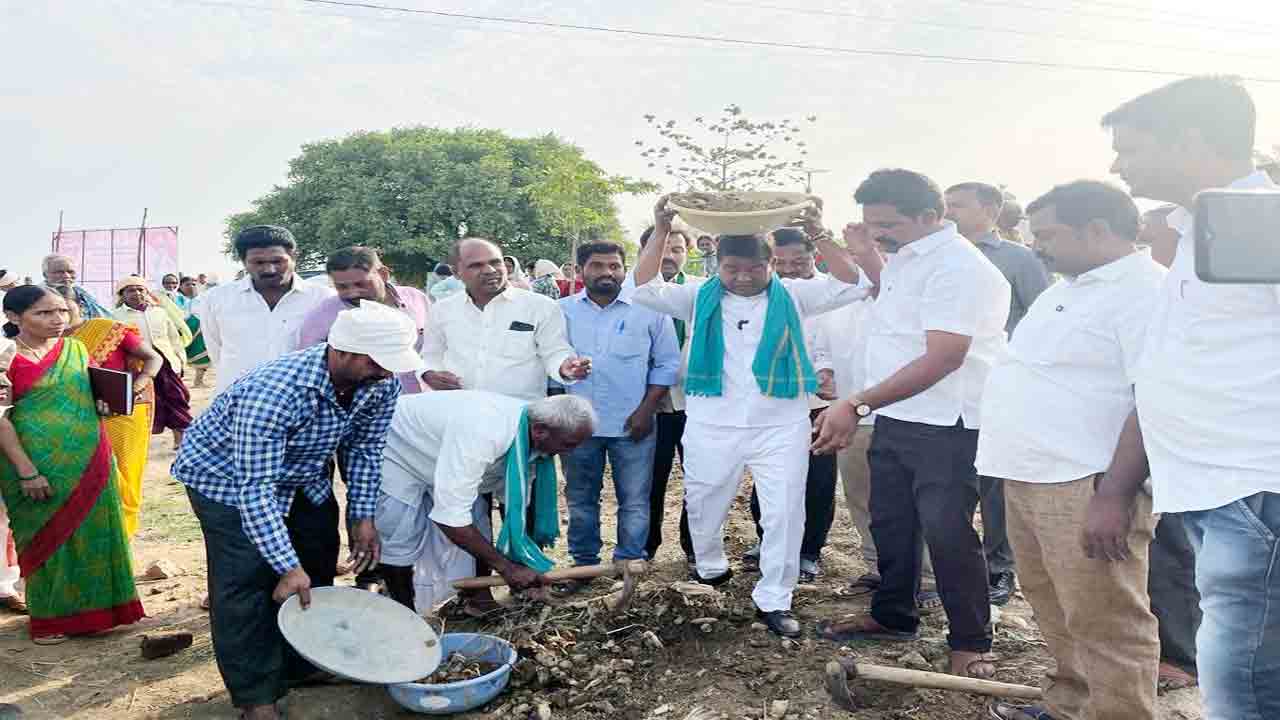 జోరుగా పల్లె ప్రగతి