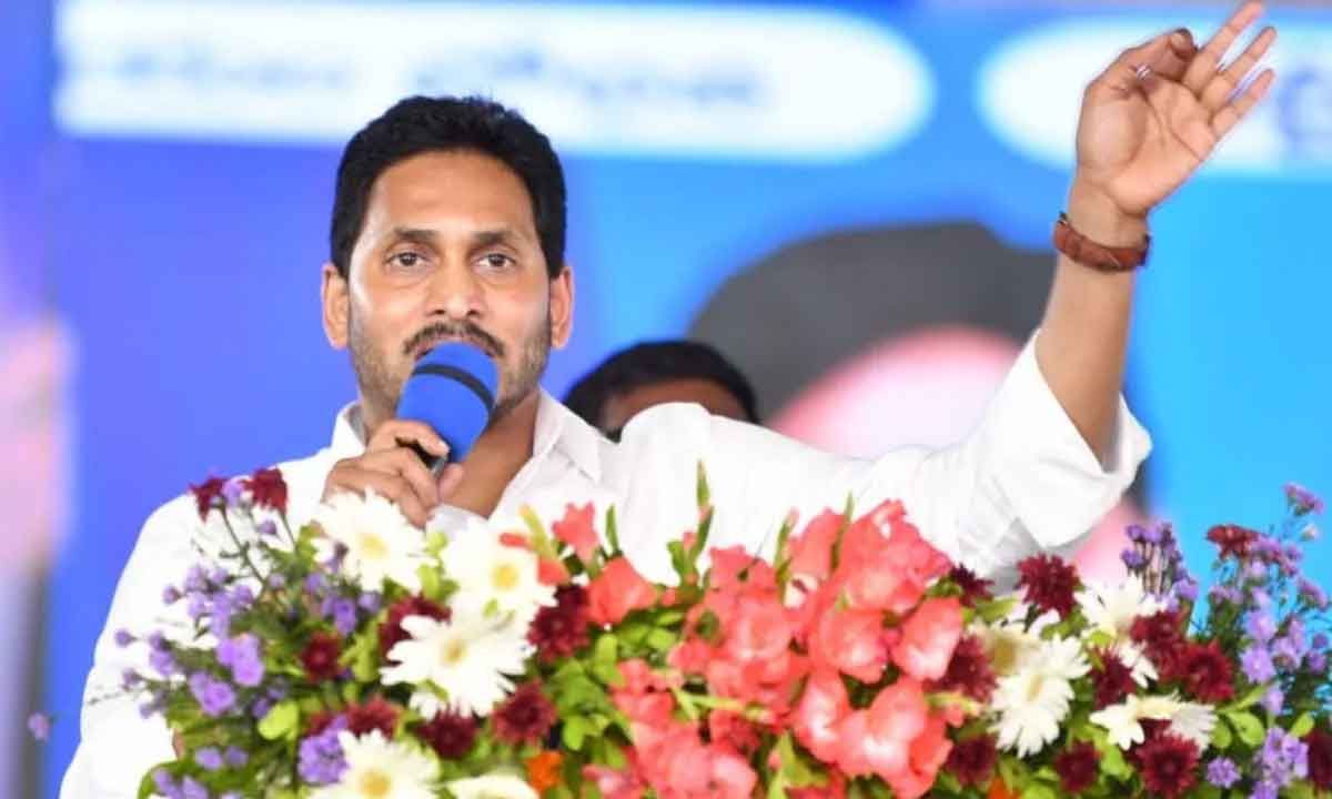 దుష్టచతుష్టయానికి దత్తపుత్రుడు తోడు : సీఎం