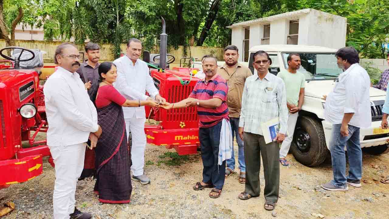 దళితుల ఆర్థికాభివృద్ధి కోసమే దళితబంధు