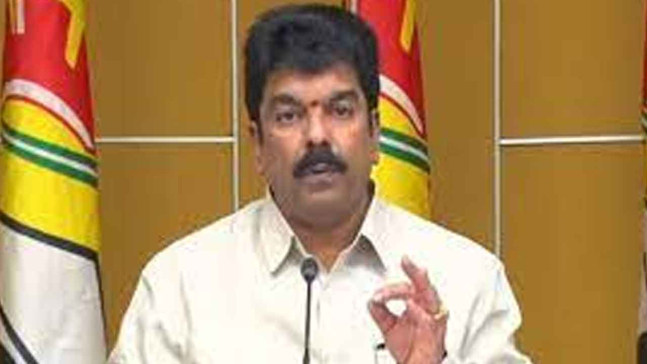 ఆ ఘనత జగన్‌ ప్రభుత్వానిదే : టీడీపీ నాయకుడు ఉమా