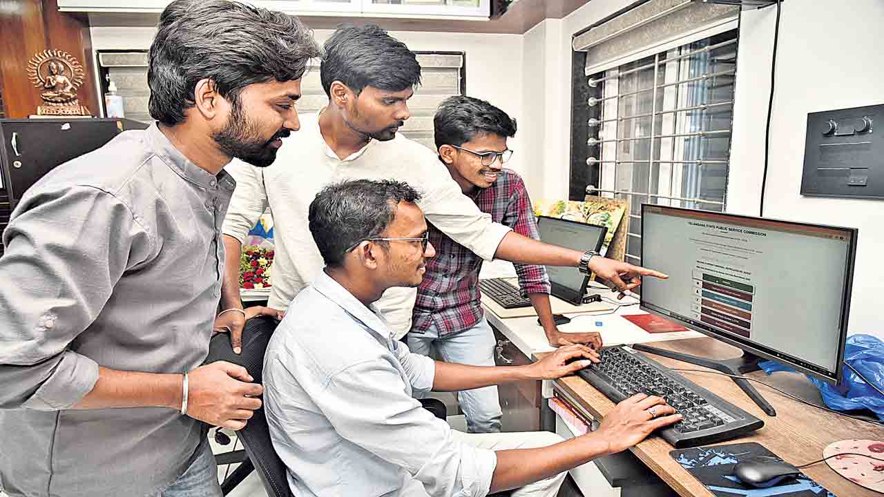 రికార్డు కొలువులు