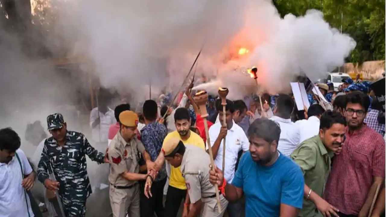 అగ్నిపథ్‌పై ఆగ్రహ జ్వాల