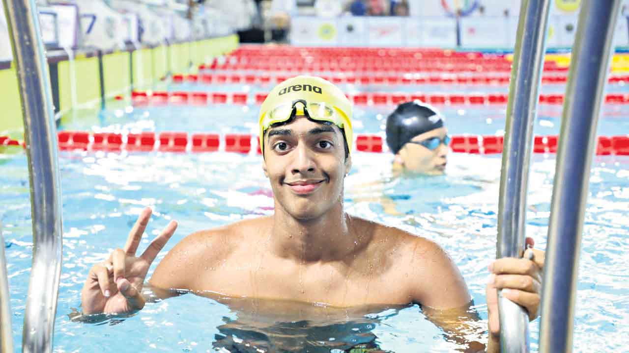 శ్రీహరి నటరాజ్‌కు స్వర్ణం