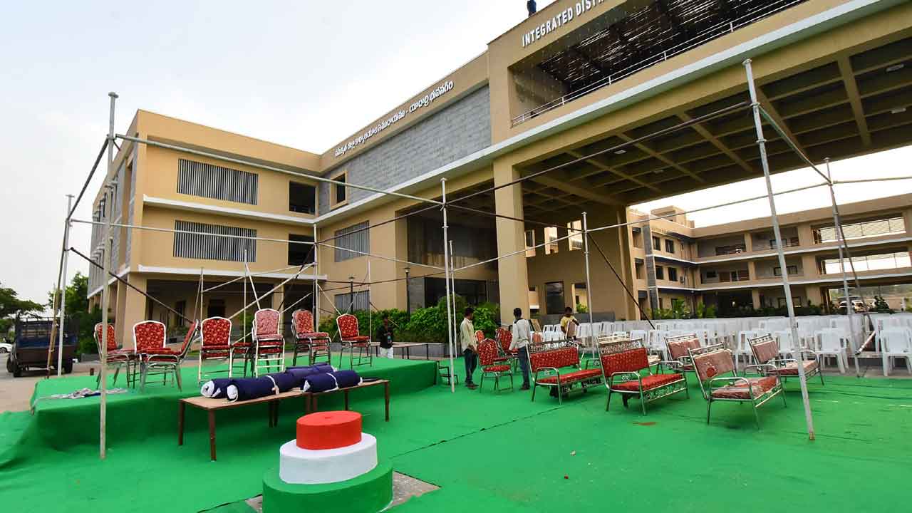 ఆవిర్భావ వేడుకలకు సర్వం సిద్ధం