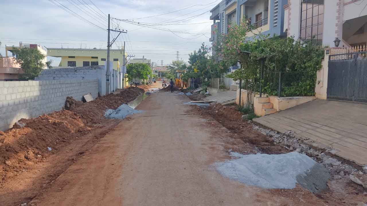 సీసీరోడ్లతో మహర్దశ