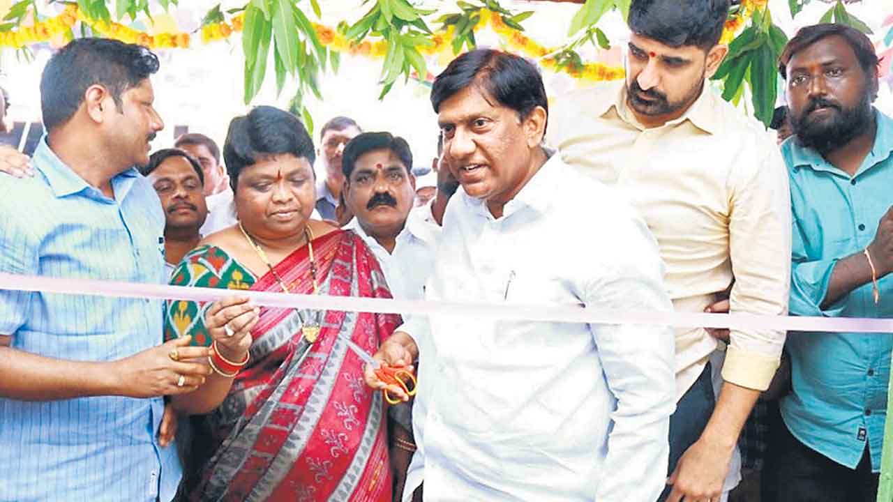 దళితబంధు దేశానికే ఆదర్శం