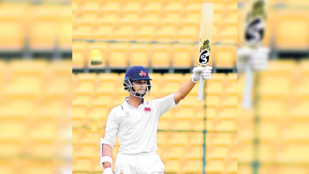 ముంబై 248/5