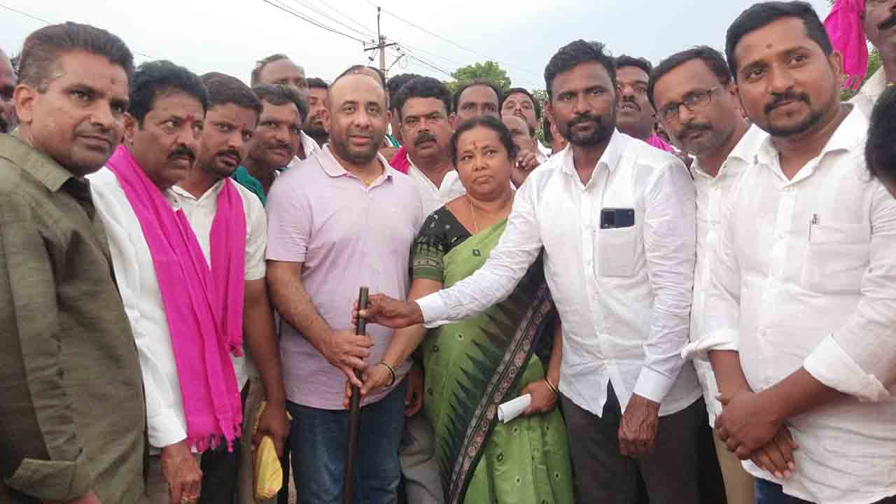 మత విద్వేషాలను రెచ్చగొడుతున్న బీజేపీ