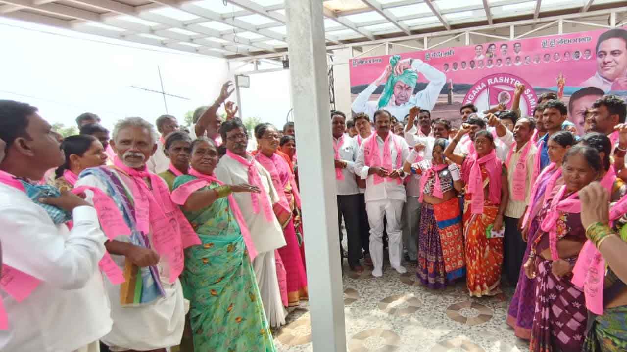 కేసీఆర్‌ వెంటుంటే పథకాలు మీ ఇంటికే..