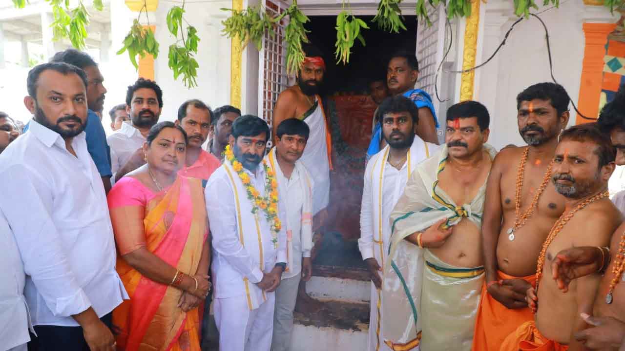 ఆధ్యాత్మిక చింతన అలవర్చుకోవాలి : మంత్రి జగదీశ్‌రెడ్డి