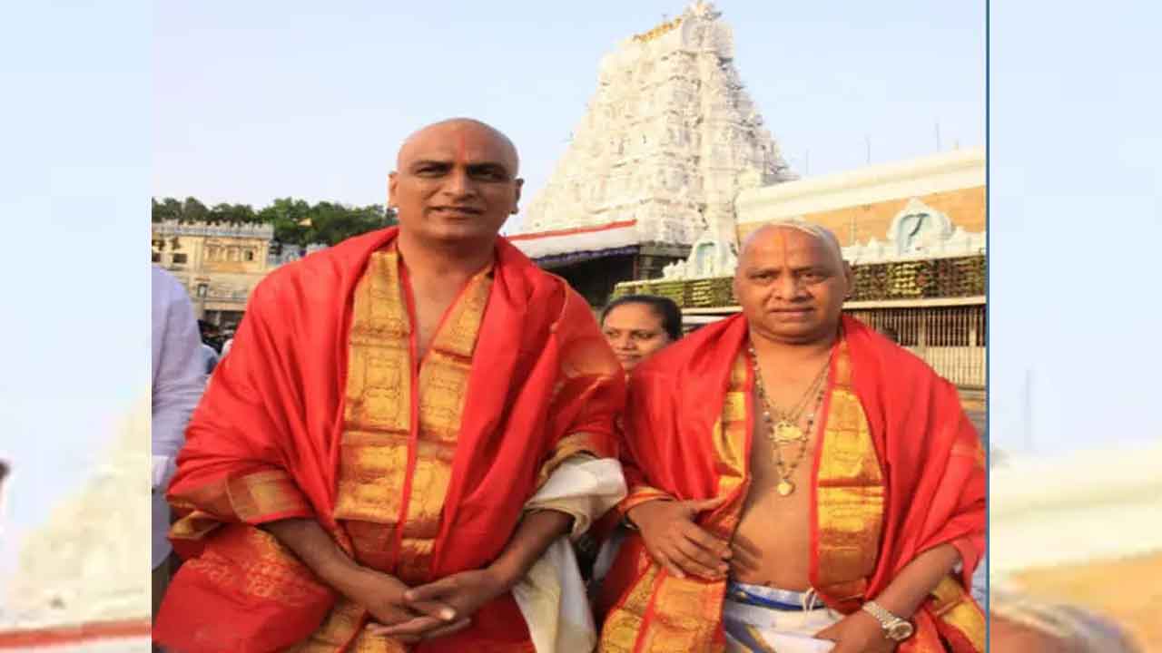 తిరుమల శ్రీవారిని దర్శించుకున్న తెలంగాణ మంత్రి హరీశ్‌రావు